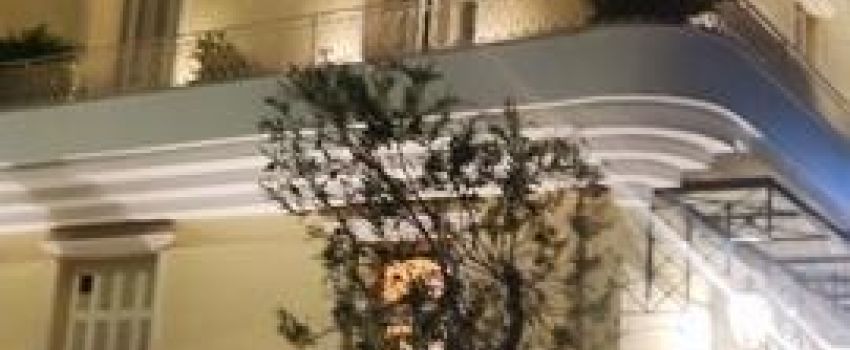 Traditional hotel for sale Neos Kosmos Sparta property main image