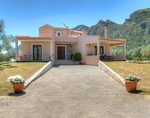Unique detached house for sale with fireplace and fantastic view Parori Mystras Laconia property image